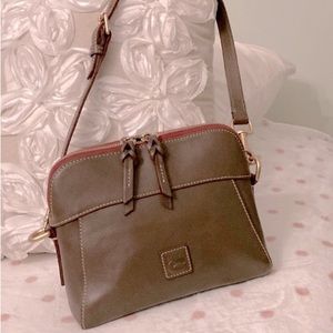 Cameron crossbody — shade Elephant